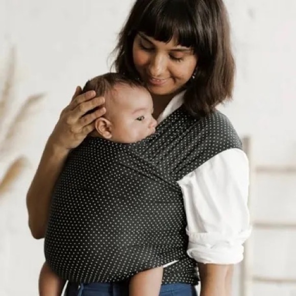 solly baby Other Solly Baby Wrap Carrier Black With White Dots